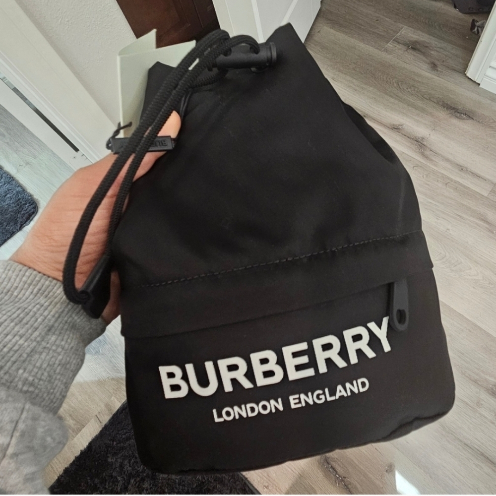 NEW Burberry Phoebe Pouch Black CAN ADD STRAPS! Bag Lined